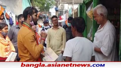 KMC Election: বিজেপি প্রার্থীর সমর্থনে প্রচার, রাস্তায় নেমেই ঝোড়ো ব্যাটিং অশোক দিন্দার