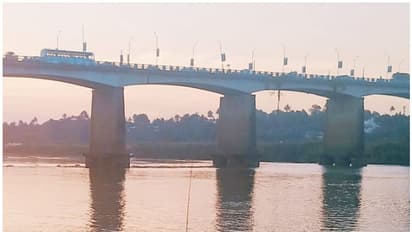 Kalady Bridge : കാലടി പാലം ഇന്ന് അർധരാത്രി മുതൽ അടയ്ക്കും; യാത്രയ്ക്കുള്ള വഴികൾ ഇങ്ങനെ