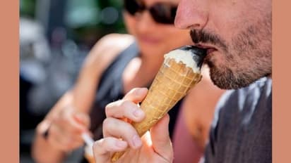 अगर आपको भी होती है सर्दी में Ice Cream की क्रेविंग, तो जान लें क्या होते हैं इसके नुकसान