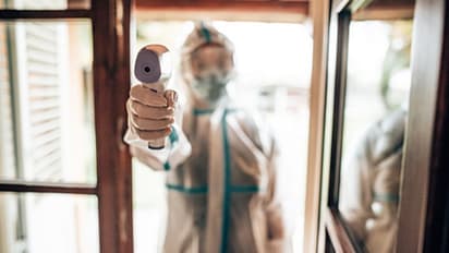 Omicron Case ಹೊಸ ತಳಿ ವೈರಸ್ ಅಪಯಕಾರಿ, ಚೀನಾ ಪಾಕ್ನಲ್ಲಿ ಮೊದಲ ಒಮಿಕ್ರೋನ್ ಕೇಸ್ !