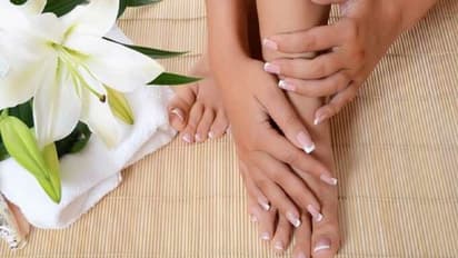 Foot care tips : വിണ്ടുകീറിയ പാദങ്ങള്‍ക്ക് വിട; വീട്ടില്‍ പരീക്ഷിക്കാം ഇക്കാര്യങ്ങള്‍...
