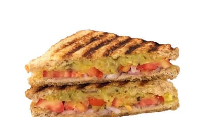 ಆನ್‌ಲೈನ್ ಫುಡ್ ಆರ್ಡರ್‌ ಮಾಡಿದ ಗರ್ಭಿಣಿಗೆ ಶಾಕ್‌: ಸ್ಯಾಂಡ್‌ವಿಚ್ ಒಳಗಿದ್ದಿದ್ದು ಏನು?