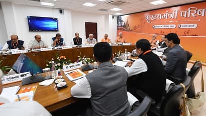 PM Modi Meeting ಒಂದು ಜಿಲ್ಲೆಯಿಂದ ಒಂದು ಸ್ಥಳೀಯ ಉತ್ಪನ್ನ ರಫ್ತಿಗೆ ಮುಂದಾಗಿ, ಬಿಜೆಪಿ ಸಿಎಂಗಳಿಗೆ ಮೋದಿ ಪಾಠ!