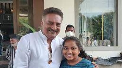 Prakash Raj : இயக்குனர் சொல்ல மிகப்பெரிய உதவி செய்த பிரகாஷ் ராஜ்...
