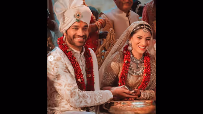 Ankita Wedding Photos: ಸುಶಾಂತ್ ಮಾಜಿ ಪ್ರೇಯಸಿಯ ಅದ್ಧೂರಿ ವಿವಾಹ