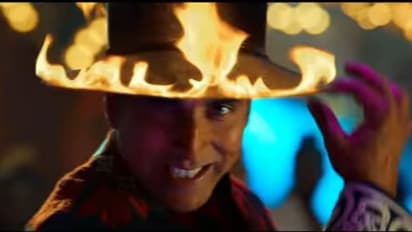 Garda Song from Atrangi Re: ஒரிஜினலை மிஞ்சும் மேஜிக்...கோலில் வித்தைகாட்டும் அக்ஷய் குமார்...