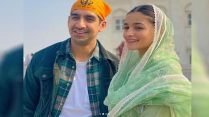 Brahmastra से जल्द उठेगा पर्दा, Alia bhatt अयान मुखर्जी के साथ आशीर्वाद लेने पहुंची बंगला साहिब गुरुद्वारे