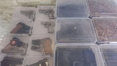 चुनावी माहौल बिगाड़ने के लिए बनाए जा रहे थे अवैध हथियार, मेरठ पुलिस के हत्थे चढ़े 6 आरोपी