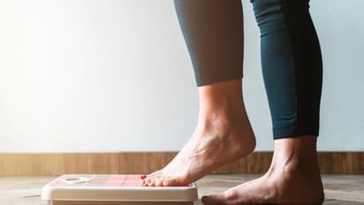 Weight Gain Tips: సన్నగా ఉన్నానే అని.. ఫీలైపోతున్నారా? అయితే ఈ పండ్లు, కూరగాయలను తినండి.. బరువు పెరుగుతారు..