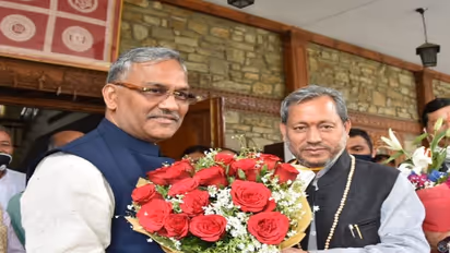 Round-Up 2021 : बीजेपी के लिए चुनौतीपूर्ण रहा 2021, बदलने पड़े 5 CM, एक छोड़ कोई पूरा नहीं कर पाया कार्यकाल