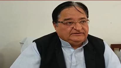 SP प्रमुख अखिलेश यादव ने सांसद डॉ एसटी हसन की दी बड़ी जिम्मेदारी, जानें अब किस भूमिका में आएंगे नजर