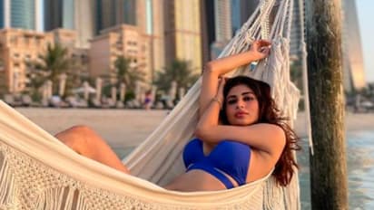 Mouni Roy Wedding: বছর পড়তেই আবারও গালা বিয়ের সেলিব্রেশন, বিচ পার্টিতেই বিয়ের আসর মৌনির