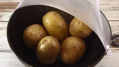 வேக வைத்த உருளைக்கிழங்கை ஃப்ரிட்ஜில் வைக்கிறீர்களா? புற்றுநோய் வரலாம்.. ஜாக்கிரதை!