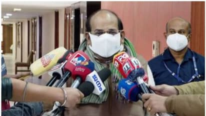 Marriage Age 21 : വിവാഹപ്രായം 21 ആക്കുന്നത് ദുരൂഹം; സിൽവർ ലൈൻ പദ്ധതിയിൽ നിന്ന് പിന്നോട്ടില്ലെന്നും കോടിയേരി