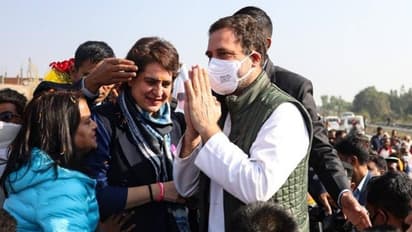 Rahul Gandhi: గంగలో మునుగుతారు కానీ… నిరుద్యోగం ఊసెత్తరు.. మోడీపై రాహుల్ గాంధీ సెటైర్లు