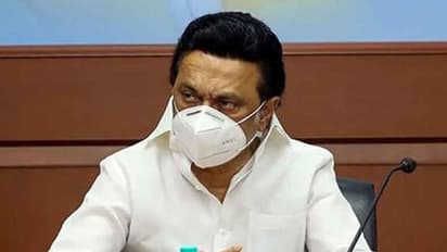 Stalin on Omicron : கொரோனா பாடங்களை மறக்காதீங்க.. கூட்டமா இருக்குற இடத்துக்கு போவாதீங்க.. ஸ்டாலின் அட்வைஸ்!