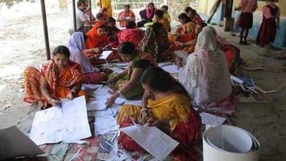 লক্ষ্য সীমান্ত এলাকার মহিলাদের স্বনির্ভর করে তোলা, উদ্যোগ নিল মুর্শিদাবাদ জেলা প্রশাসন