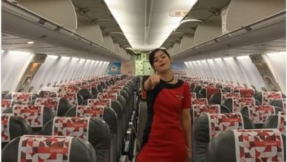 ಖಾಲಿ ಫ್ಲೈಟ್‌ನಲ್ಲಿ Mera Yaar ಹಾಡಿಗೆ ನೃತ್ಯ ಮಾಡಿದ ಗಗನಸಖಿ.... ವಾಹ್‌ ಎಂದ ನೆಟ್ಟಿಗರು