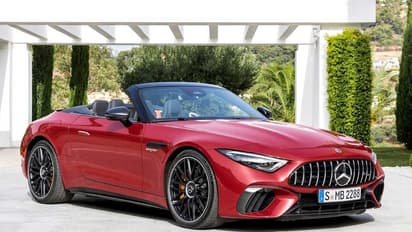 Mercedes-AMG SL ಹೊಸ ಮಾದರಿಯೊಂದಿಗೆ ಗ್ರಾಹಕರಿಗೆ ವೈಯಕ್ತೀಕರಿಸಿದ ಲಗೇಜ್ ಬ್ಯಾಗ್ಗಳ ಕೊಡುಗೆ!
