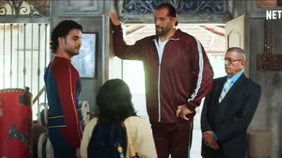 Minnal Murali Promo :  ദ് ഗ്രേറ്റ് ഖാലിയുടെ 'സൂപ്പര്‍ഹീറോ ടെസ്റ്റി'ല്‍ പാസ്സാവുമോ മിന്നല്‍ മുരളി? വീഡിയോ