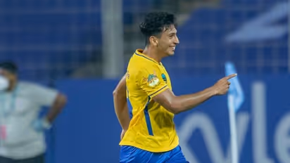 സഹലിന് ഇരട്ട ഗോള്‍, കേരള ബ്ലാസ്‌റ്റേഴ്‌സ് വിജയവഴിയില്‍; നോര്‍ത്ത് ഈസ്റ്റിനെ തകര്‍ത്തത് മൂന്ന് ഗോളിന്