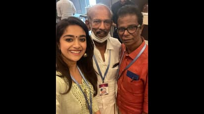keerthy suresh with Malayalam Artists : முதல்முறையாக மலையாள பிரபலங்களுடன் கீர்த்தி சுரேஷ்..