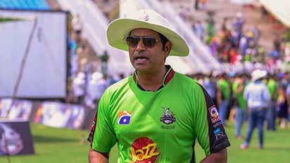 ഇന്ത്യക്കെതിരായ നാണംകെട്ട തോല്വി, പാക് ക്രിക്കറ്റില് പൊട്ടിത്തറി, പരിശീലക സംഘം പുറത്തേക്ക്