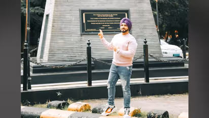 Manmeet Singh Gupta and his soothing vocals are the souls of many unplugged nights