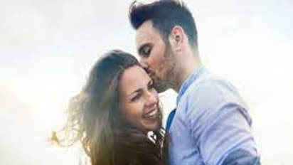 Lockdown Love Tips: লকডাউনে প্রেম হয়ে উঠুক আরও জমজমাট, জেনে নিন কী কী করবেন