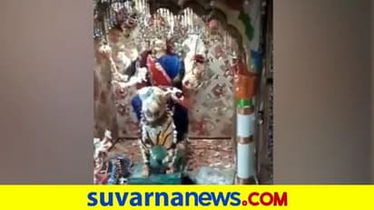 Pakistan: ಹಿಂದೂ ದೇವಾಲಯದಲ್ಲಿ ವಿಧ್ವಂಸಕ ಕೃತ್ಯ, ಸುತ್ತಿಗೆಯಿಂದ ಪ್ರತಿಮೆಗೆ ಒಡೆದು ಹಾನಿ!