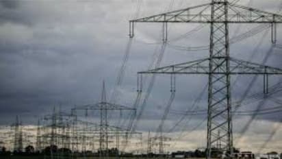 ఆంధ్ర, తెలంగాణలే ఆ వివాదాన్ని పరిష్కరించుకోవాలి.. కేంద్రం సంచలన నిర్ణయం