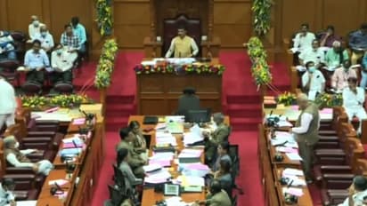 Karnataka Anti Conversion Bill : മതപരിവർത്തന നിരോധനബില്ല് പാസാക്കി കർണാടക; സഭ ബഹിഷ്കരിച്ച് കോൺഗ്രസ് പ്രതിഷേധം