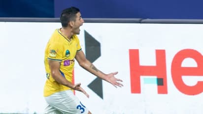 ISL 2021-2022 : ആദ്യ പകുതിയില് ചെന്നൈയിനെതിരെ കേരളാ ബ്ലാസ്റ്റേഴ്സ് 2 ഗോളിന് മുന്നില്