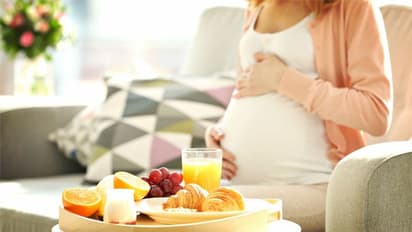 Pregnancy Avoid Food: ప్రెగ్నెన్సీ సమయంలో వీటిని అస్సలు తినకూడదు.. లేదంటే ఆ సమస్యలు ఎదుర్కోక తప్పదు?