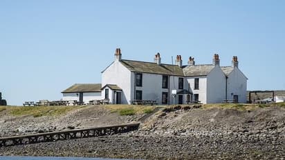 King of Piel: പീൽ ദ്വീപില്‍ പബ് മാനേജരുടെ ഒഴിവ്; തെരഞ്ഞെടുക്കപ്പെട്ടാല്‍ നിങ്ങള്‍ തന്നെ 'രാജാവ്'