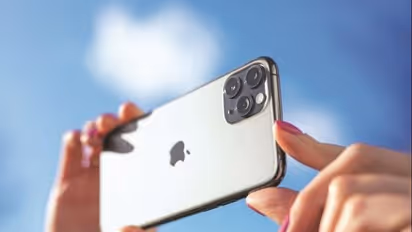 iPhone 14 likely to have satellite connectivity for emergencies; All about it