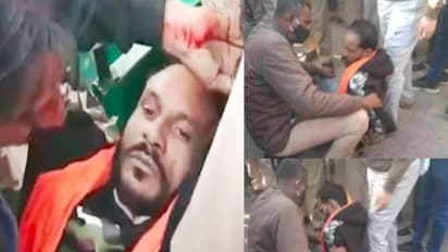 पेशी से लौट रहे कैदी पर दिनदहाड़े फायरिंग, बीच चौराहे पर गोलियों से भूना, पुलिस देखती रह गई , CCTV आया सामने