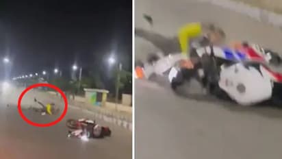 बाइक पर लड़का-लड़की का 'मौत' वाला स्टंट, देखने वालों के खड़े हो गए रोंगटे..हवा में उछलते खाई कई गुलाटी