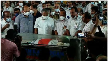 P T Thomas Demise : പി ടി തോമസിന് അന്തിമോപചാരം അർപ്പിച്ച് മുഖ്യമന്ത്രി; സംസ്കാരം അൽപസമയത്തിനകം