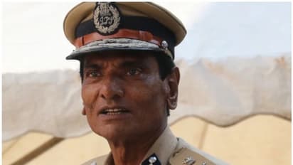 മഴക്കെടുതി; അടിയന്തിര സാഹചര്യവും നേരിടാൻ സജ്ജമാകണം, ജില്ലാ പൊലീസ് മേധാവിമാർ ജാഗ്രത പുലർത്തണമെന്ന് ഡിജിപി