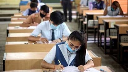PUC Midterm Examination : ತಪ್ಪು ಪ್ರಶ್ನೆ ಮೌಲ್ಯಮಾಪನವಿಲ್ಲ