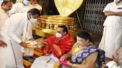 తిరుమల శ్రీవారిని దర్శించుకున్న శ్రీలంక ప్రధాని