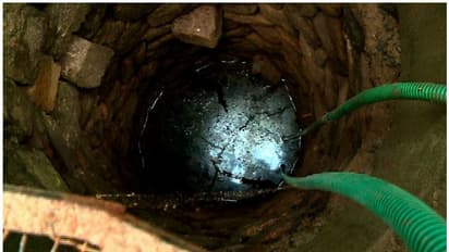 കൂട്ടിക്കലില്‍ കിണ‍ർ വെള്ളത്തിന് ദുർഗന്ധവും രുചിവ്യത്യാസവും; വെള്ളം ഉപയോഗിക്കാനാകാത്ത സ്ഥിതിയെന്ന് നാട്ടുകാർ