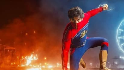 മലയാളി പൊളിയല്ലേ..; പുത്തൻ ഭാവത്തിൽ 'മിന്നൽ മുരളി' വീണ്ടും, വൻ അപ്ഡേറ്റ്