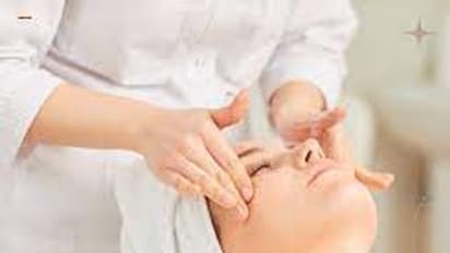 ত্বক উজ্জ্বল করতে ব্যবহার করুন এই পাঁচটি তেল, জেনে নিন কী কী