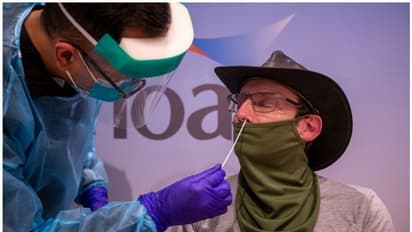 మెడికల్ కాలేజీలో 33 మందికి కరోనా పాజిటివ్.. జీనోమ్ సీక్వెన్సింగ్‌కు శాంపిళ్లు