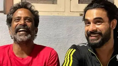 Guru Somasundaram : 'ചരിത്രം സൃഷ്‍ടിക്കാൻ ഞങ്ങളോടൊപ്പം കൈകോർത്തതിന് നന്ദി', ഗുരു സോമസുന്ദരത്തോട് ടൊവിനൊ