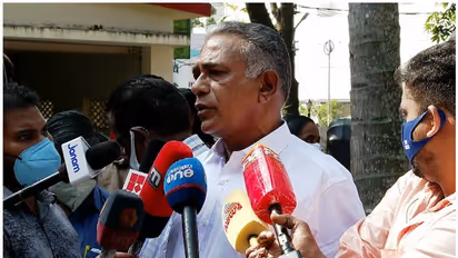 'കെ റെയില് സംസ്ഥാനത്തിനാവശ്യം'; ആശങ്കകള് ദുരീകരിക്കണമെന്ന് സിപിഐ നേതാവ് പ്രകാശ് ബാബു