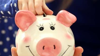 പോക്കറ്റ് മണി കൂട്ടിവെച്ച് ആറുവയസ്സുകാരി വാങ്ങിയത് അഞ്ചുകോടിയുടെ വീടും സ്ഥലവും!