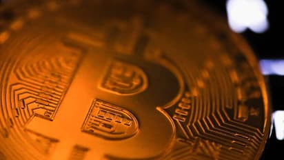 కూకట్‌పల్లిలో వెలుగులోకి క్రిప్టో కరెన్సీ మోసం.. బాధితుల ఆందోళన.. 